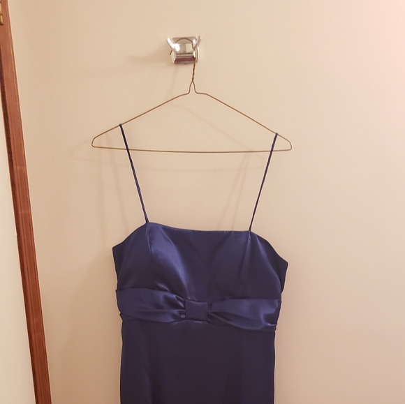 🦄Spaghetti Strap Blue Satin Formal Dress - Picture 2 of 3